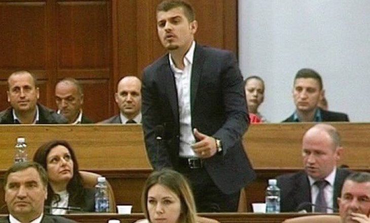 “Asamblisti i PDK-së, Getoar Besimi sulmon zyrtarin e Prokurimit në Prizren”