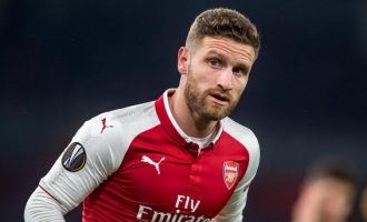 Mustafi kalon në Bundesligë – e mirëpret Schalke