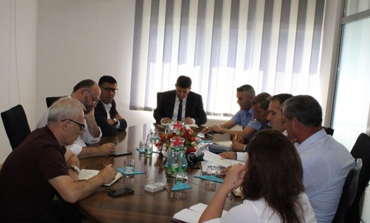 Gjilani ndan 200 mijë euro për hapjen e puseve, apelohen qytetarët që të kursejnë maksimalisht ujin e pijshëm