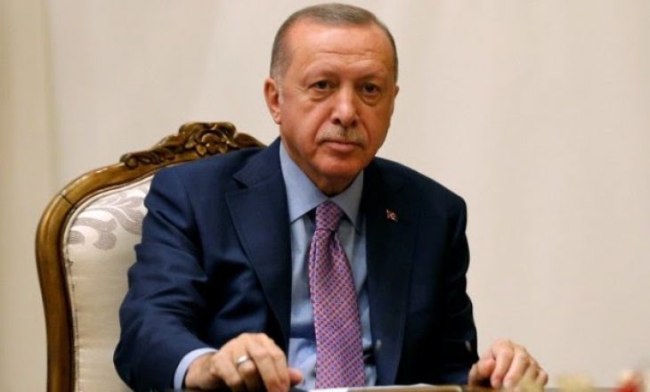 Erdogan: Turqia kurrë s’do të lejojë prodhimin e cigareve elektronike