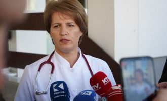 Drejtoresha e Klinikës Infektive flet për të helmuarit nga zarfet nga Serbia: Nuk bëhet fjalë për sëmundje infektive