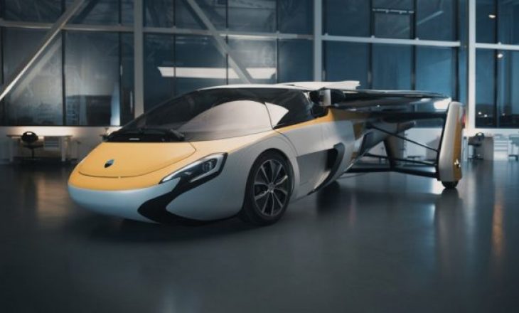 Sllovaket ndërtojnë superveturën fluturake