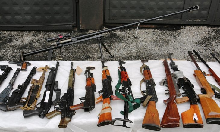 Policia e Kosovës shkatërron rreth 600 armë të shkurtra
