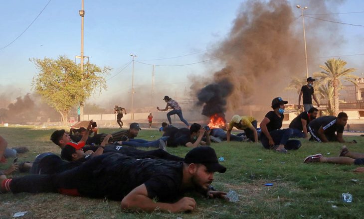 Vazhdon dhuna gjatë protestave në Irak, sot tre të vrarë