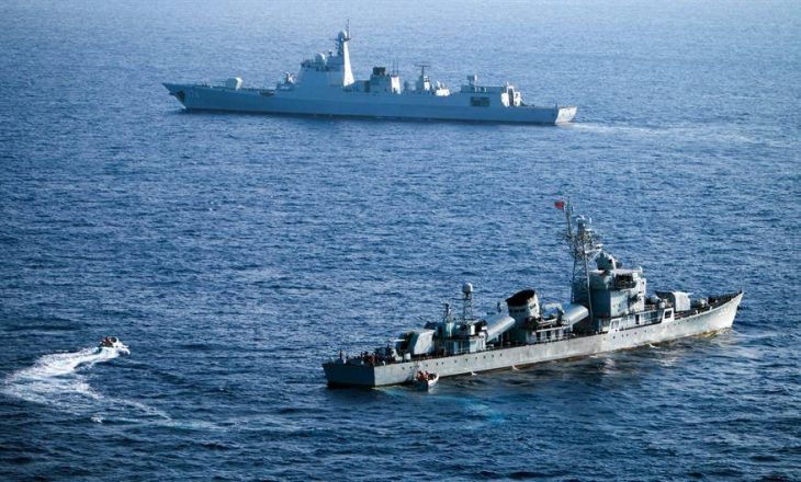 Kina i ka bërë thirrje SHBA të mos demonstrojnë forcë në Detin Jugor Kinez