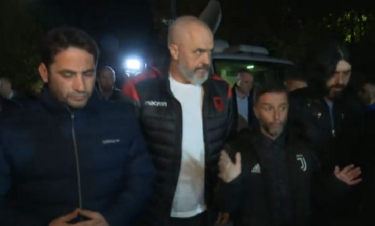 Gazeta Shqip: “Fundjave Ndryshe” dhe Elvis Naçi mbledhin më shumë para se Qeveria
