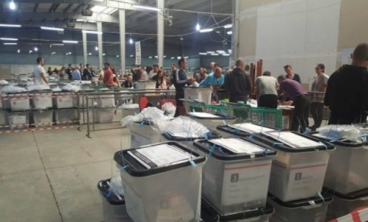 Si dhe pse ndodhi “helmimi” me votat nga Serbia