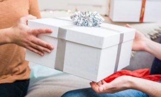 Kujdes – Këto gjëra nuk duhet t’i jepen askujt dhuratë, kjo është arsyeja