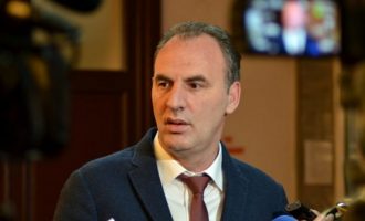 Limaj: Dialogu me Serbinë krijoi mos-stabilitet politik