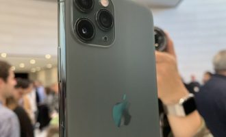 Raporti: Apple parashikon të shesë 100 milionë njësi të iPhone12, në vitin e ardhshëm