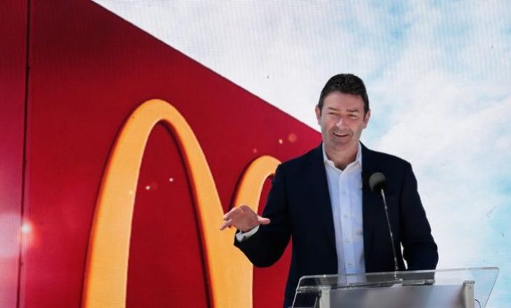 McDonald’s shkarkon shefin ekzekutiv, shkak lidhja me një punëtore