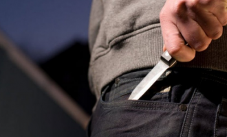 Therret me thikë një 13 vjeçar në Prishtinë