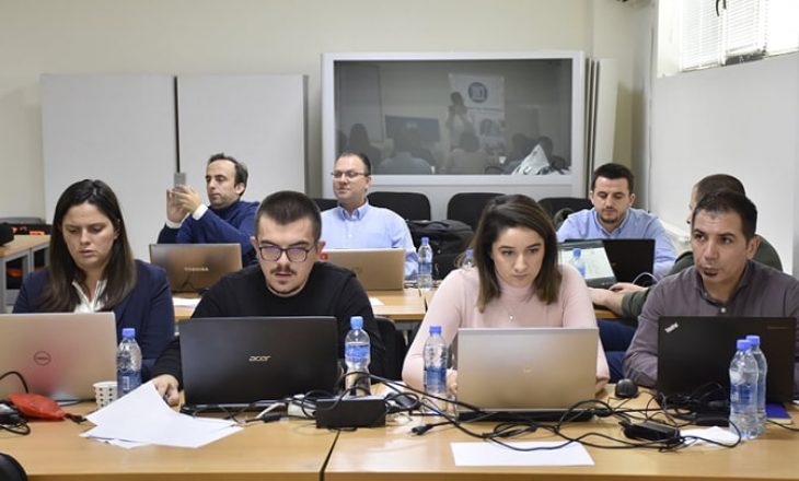 EON Reality dhe UBT sjellin në Kosovë realitetin virtual, trajnohen 30 profesorë