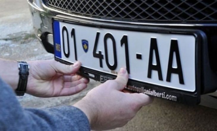 Kosova ende pa targa të unifikuara të automjeteve