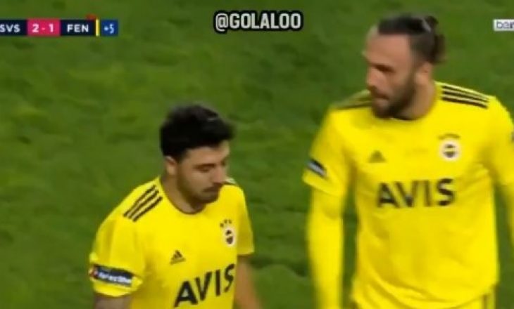 Eskalon Vedat Muriqi, ia përplas shokut të skuadrës (VIDEO)