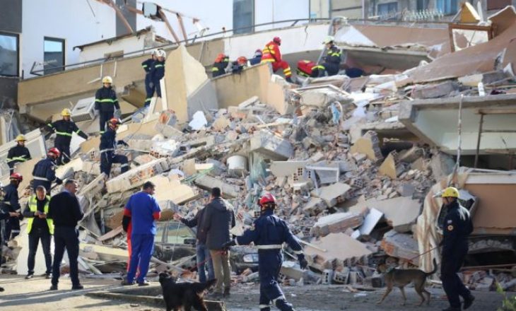“Popull me besim dhe kurajo”, reportazhi i gazetarit polak pas tërmetit: Shqipëria, thesar që duhet zbuluar