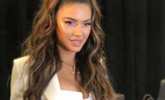 Elvana Gjata thyen heshtjen – Arlinea nuk është faji yt