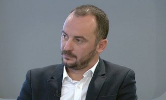 Molliqaj publikon fotografi të Haskukës: Partia regjim zbaton instruksionet e Erdoganit