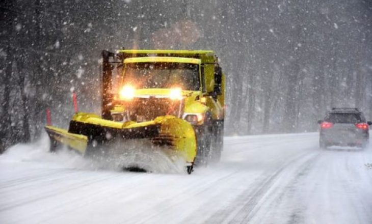 Një pjesë e SHBA-së kaplohet nga stuhia e borës