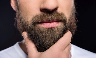 Lajm i keq për burrat që mbajnë mjekër, zbulohet pse është e dëmshme për shëndetin