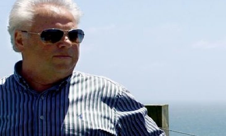 Milioneri gjerman kërkon dikë t’i bëj shoqëri në pronën, qëndrimi është pa pagesë