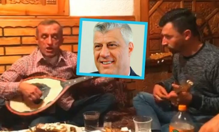 Shahirët e Deçanit i këndojnë Thaçit: Mos na e luj gjarpër kufirin