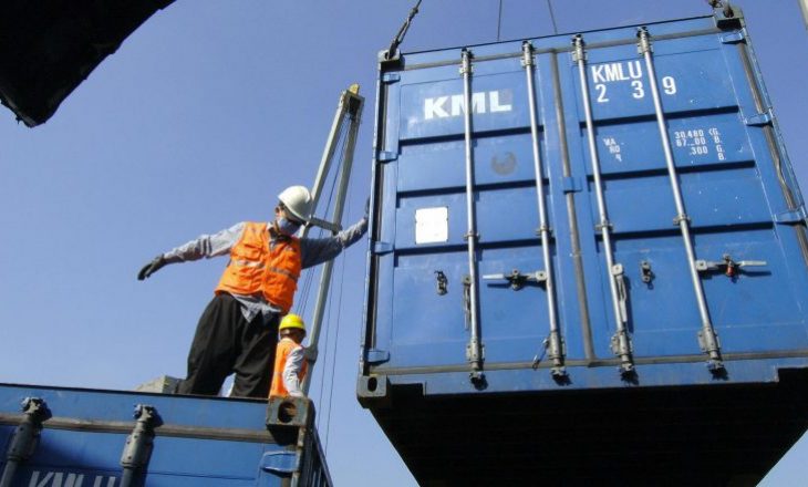 Lufta tregtare SHBA-Kinë, kërkohet heqja e tarifave në fazën e parë të marrëveshjes