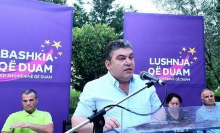 Ish-shoferi i kryebashkiakut e shantazhonte, pas sherrit i hedh granatën në zyrë