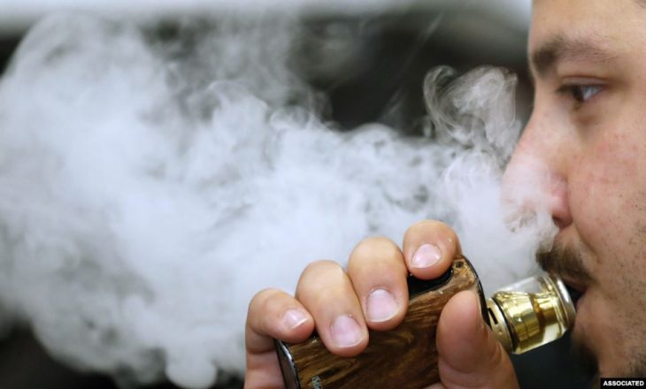 SHBA, kufizime të reja për cigaret elektronike