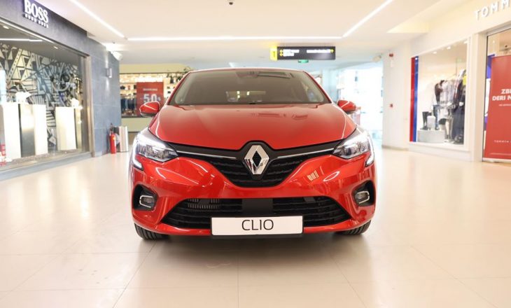 Renault Clio i Ri vjen me super çmim – mund ta vizitoni nga afër në Albi Mall