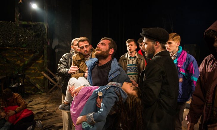 Pas shfaqjes “Bryma e vdekjes”, Milazim Krasniqi thotë se po rikthehet interesimi për teatrin