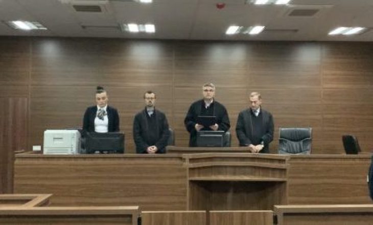 Zyrtari policor dënohet me një vit burg dhe 500 euro gjobë për marrje ryshfeti