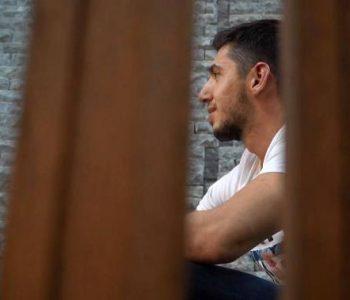 Historia e 20-vjeçarit nga Prishtina që trashëgoi emrin e presidentit Klinton