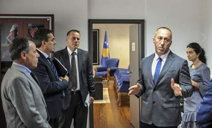 Këshilltari i Haradinajt i përgjigjet Haki Abazit, e quan zëvëndëskryeministër në tentativë