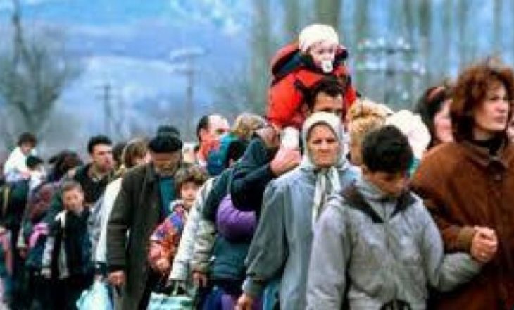 Video e rrallë: Kështu serbët i dëbuan shqiptarët nga Prishtina, në vitin 1999