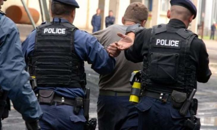 Arrestohen dy burra për prostitucion në Gjakovë