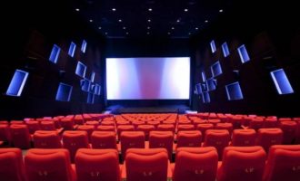 Warner Bros do të përdor Intelegjencën Artificiale për të determinuar kohën më të mirë për lansimin e filmave