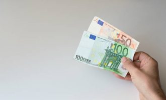 Fito sonte 150 euro për 30 minuta