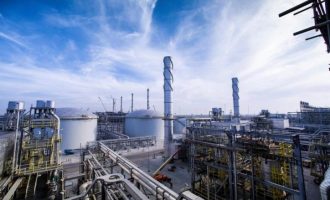 Gjiganti botëror i naftës me humbje deri 200 miliardë dollarë, shkak konflikti SHBA-Iran