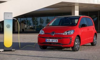 VW popullor edhe në rrymë – shet mbi 100,000 njësi të e-Golf
