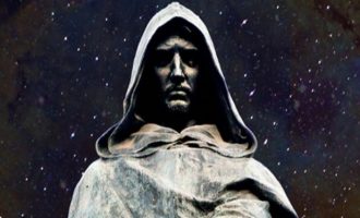 Vatikani para 427 vjetësh hapi gjyqin kundër dijetarit Bruno