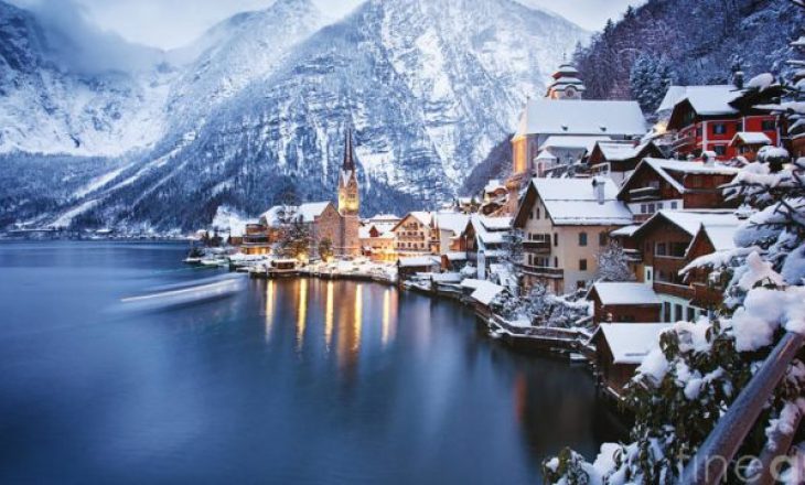 Instagrami po shkatërron fshatin përrallor që ka frymëzuar “Frozen”