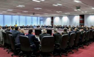 A i njeh Ramush Haradinaj të gjithë zëvendësministrat? – kjo është përgjigje epike e tij