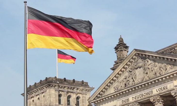 Urani aplikon për vizë punë në Gjermani