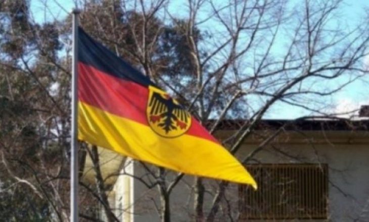 Ambasada e Gjermanisë tregon si të aplikoni për vizë pune