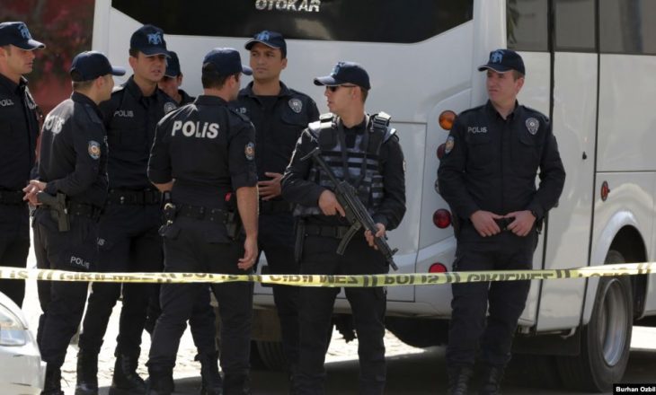 Prokurorët turq urdhërojnë arrestimin e edhe 700 personave