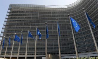 Takimi i 19 korrikut në Bruksel ia siguron vizat Kosovës, shpreson diplomati amerikan