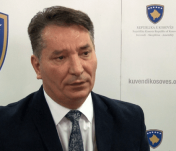 Lekaj: Nëse nuk flitet në dialog për njohje, dalim nga Qeveria