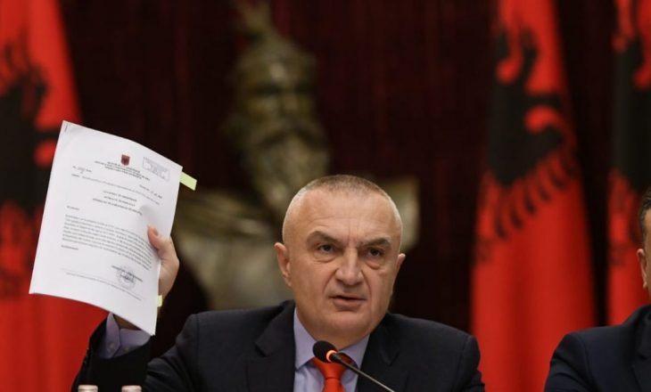 Meta publikon hapat e “grushtit të shtetit”, u bën thirrje shqiptarëve të dalin kundër ‘puçistëve”