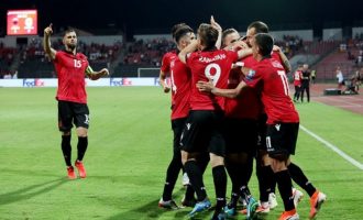 Republika Çeke – Shqipëri: Formacionet zyrtare